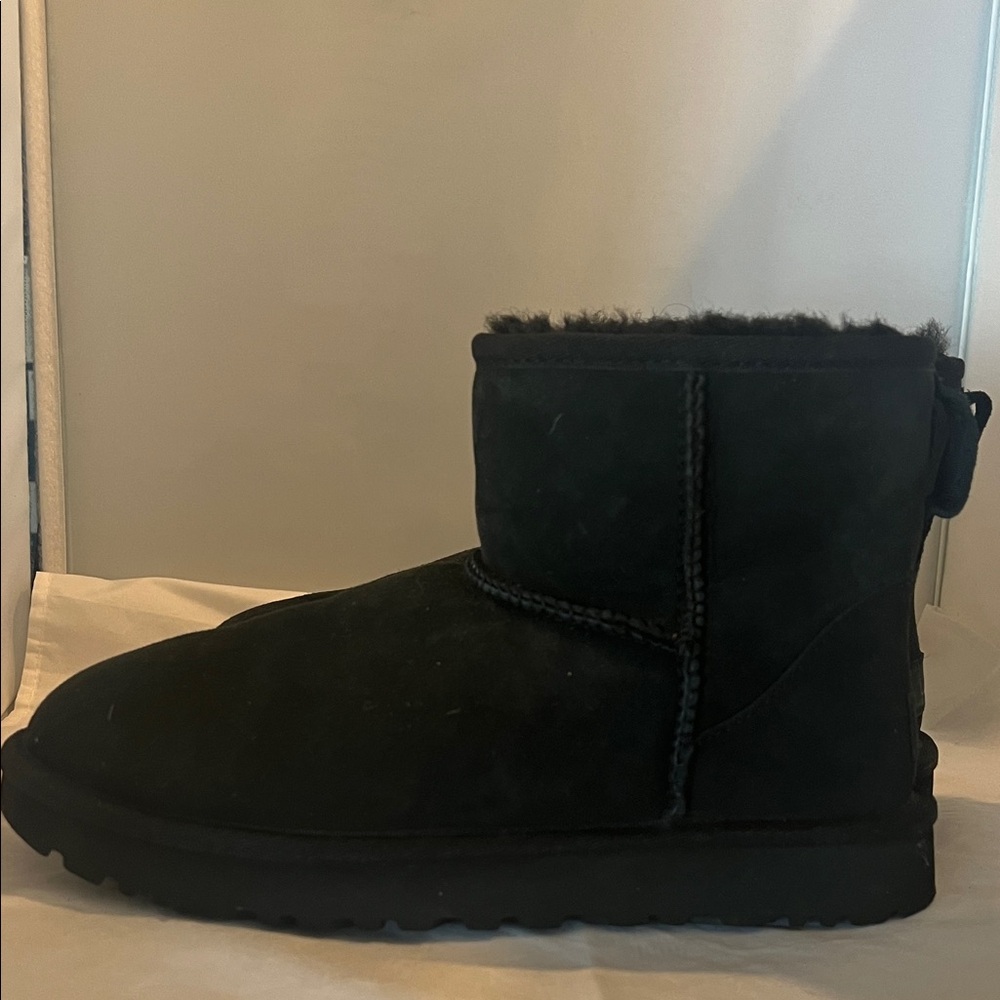 Ugg Classic Mini II Black Boots - Picture 2 of 6